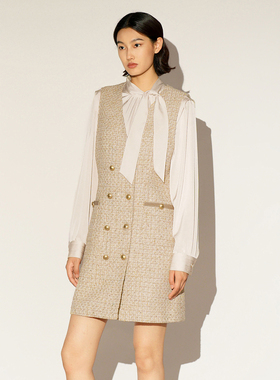 XG雪歌26春小香风双排扣粗花呢无袖背心V领连衣裙女XL104007B130