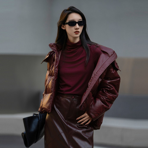 少库存  XG雪歌羽绒服XK406013A415