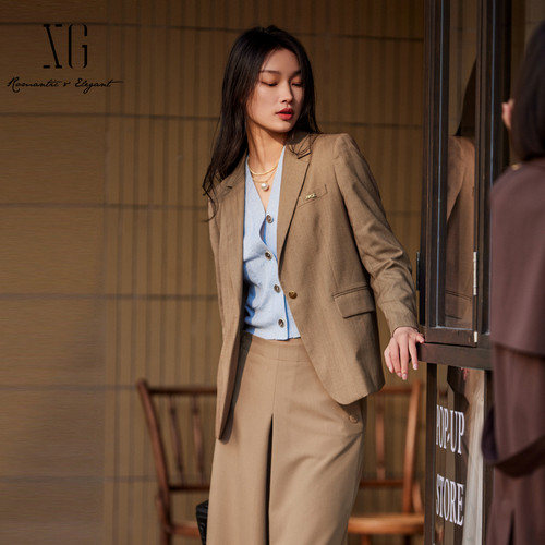 XG雪歌老钱风一粒扣西装外套女2025秋款正肩通勤西服XK307001B195