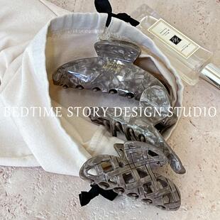 韩国高级灰抓夹网格复古2025新款法式后脑勺盘发鲨鱼夹大理石发夹