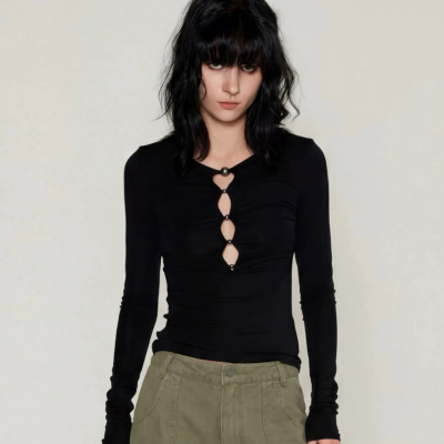 镂空层次感百搭修身上衣 古银串珠长袖打底衫 Senseaweek 26新品