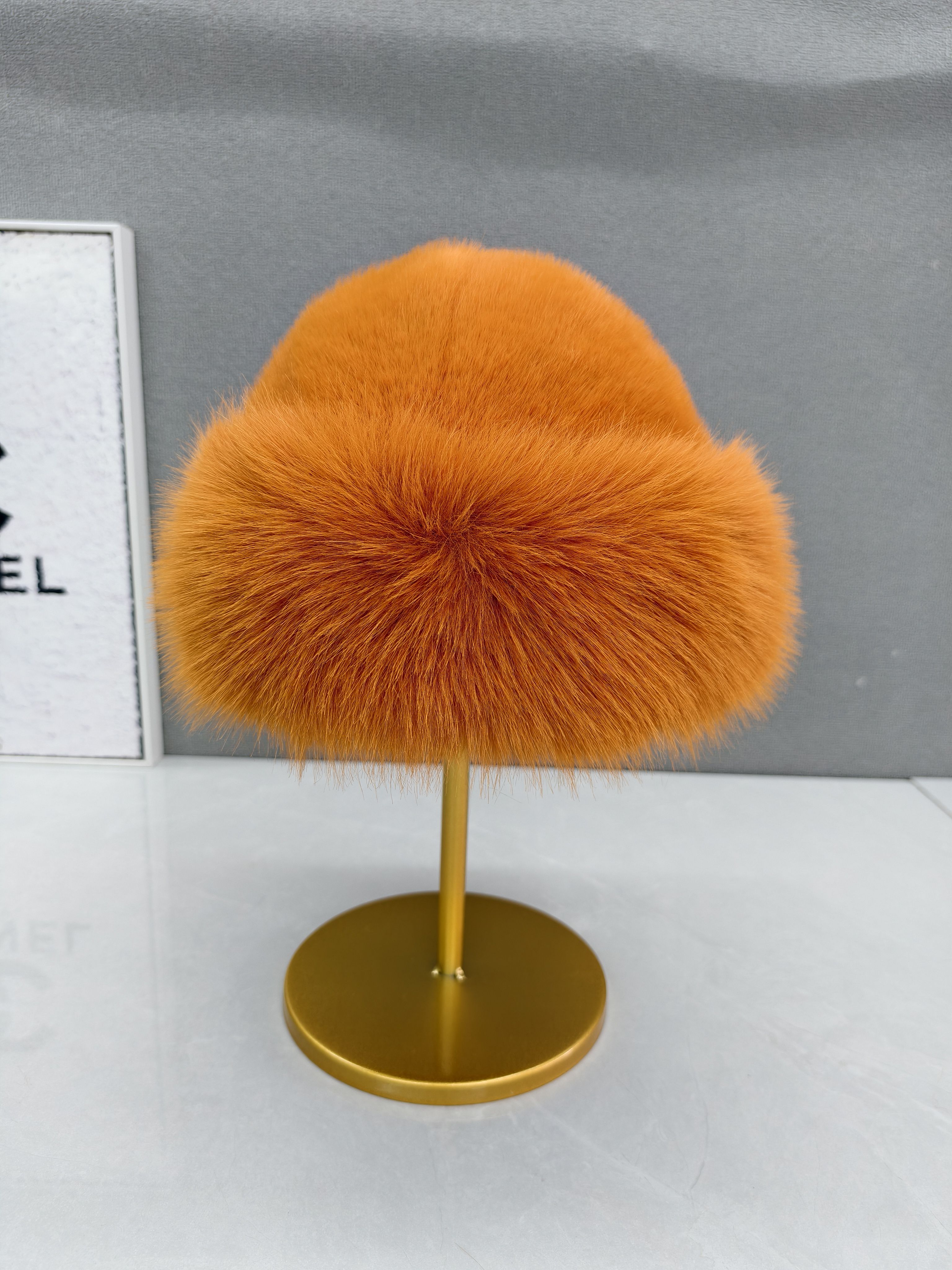 毛绒绒帽子可爱显脸小秋冬季保暖护耳皮草帽女款2025新款蒙古盆帽