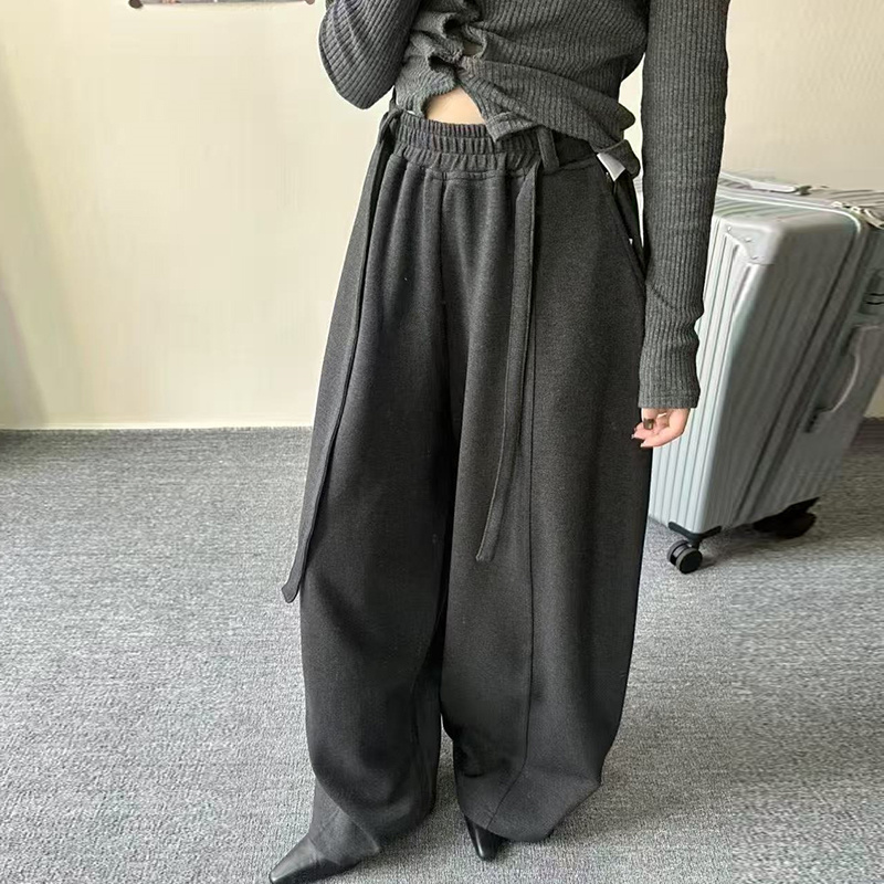 新款垂感百搭运动裤弯刀裤