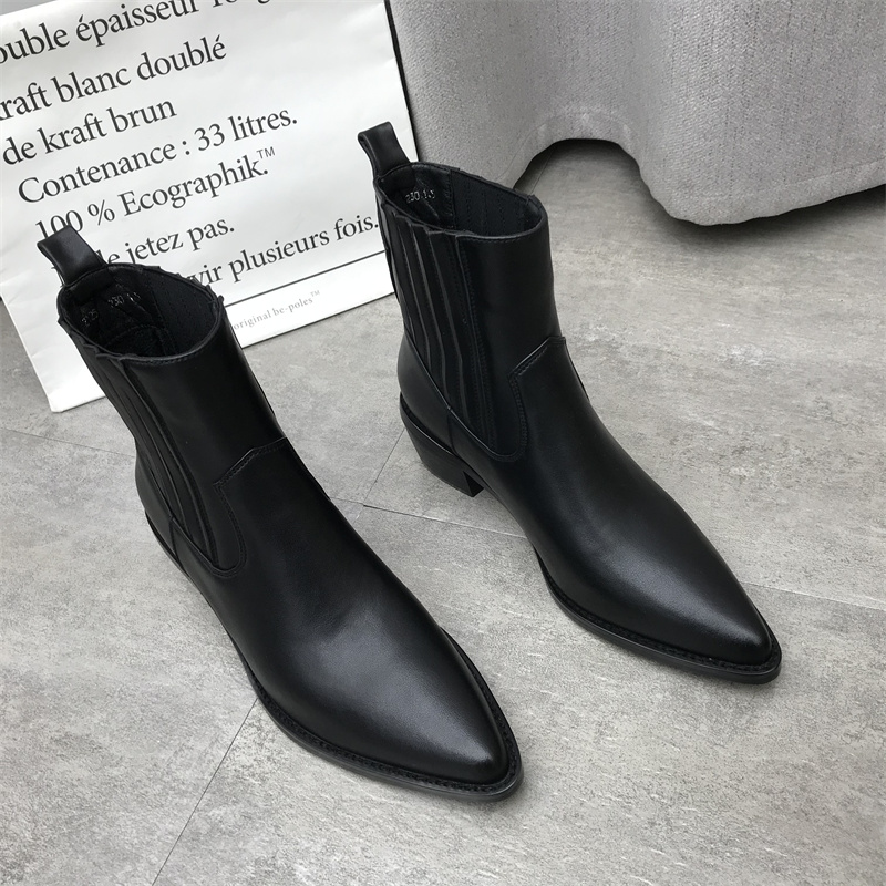 撤柜断码处理中粗跟保暖绒里女靴