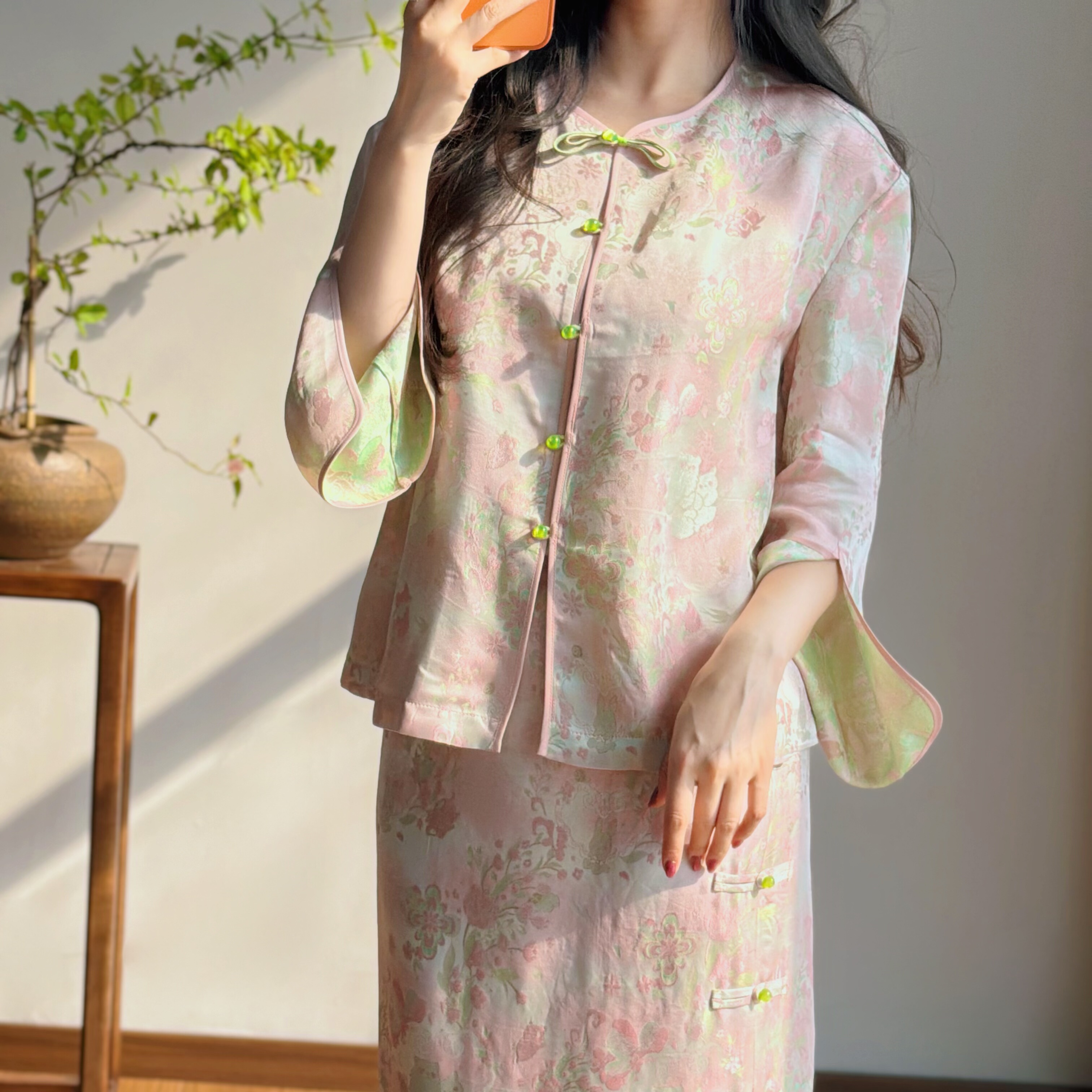 春季新中式国风圆领提花衬衫女长袖精致小众上衣轻熟优雅风衬衣