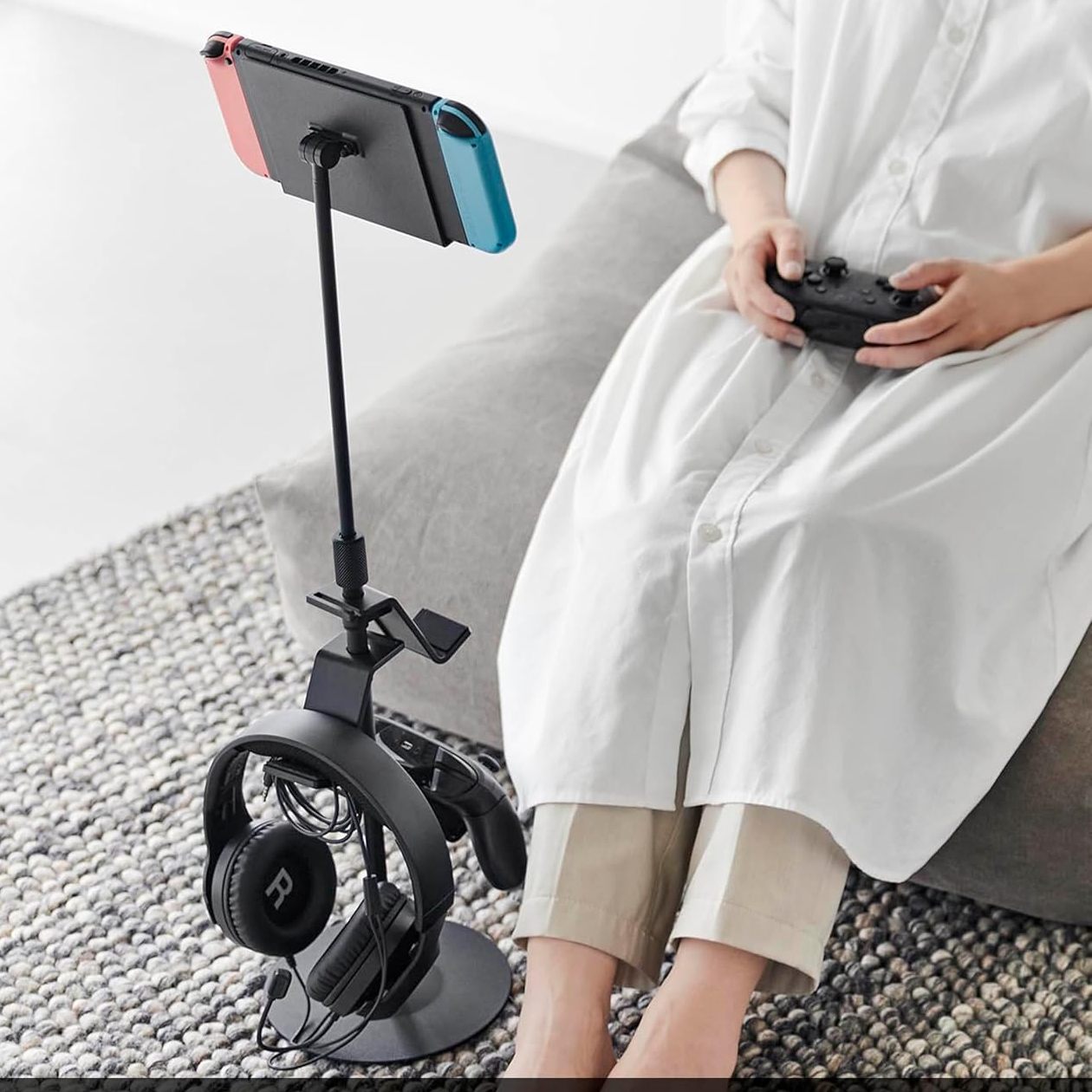 日本山崎实业YAMAZAKI游戏手柄收纳架耳机switch桌面整理置物架