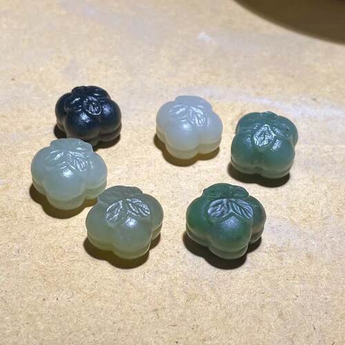 天然和田玉碧玉小柿子背云配饰珠子串珠事事如意手链配件吊坠配饰