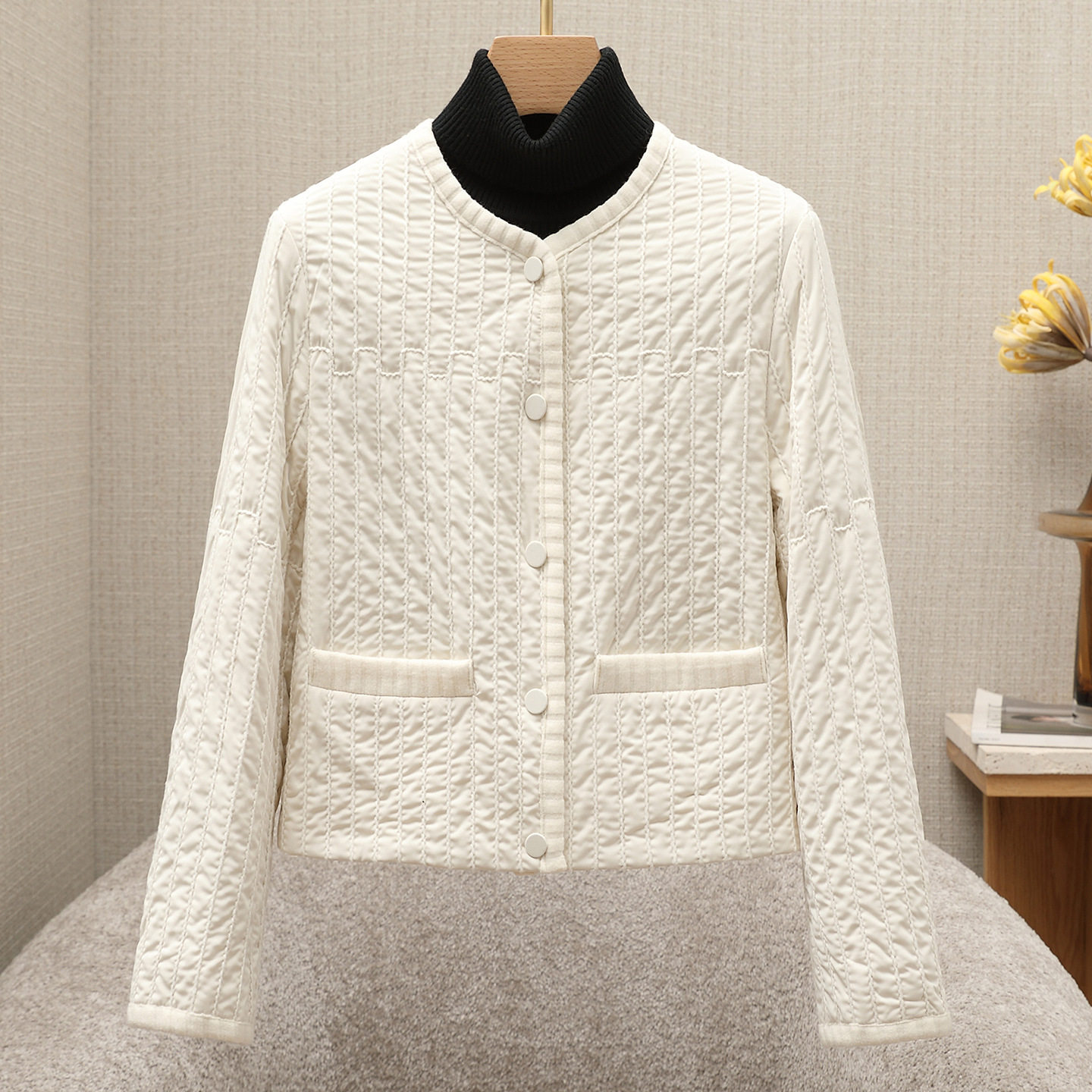 『商场同款』2025新短款小个子真丝填充物桑蚕丝外套女上衣小香风,女装/女士精品,短外套,淘宝优惠券,粉丝福利购,淘宝优惠卷