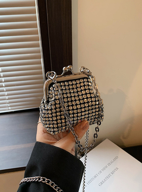 迷你水钻包女2025新款高级感满钻小包包精致链条斜挎包时尚口金包