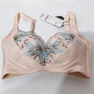 露蒂诗小胸内衣精美刺绣聚拢无钢圈加厚款 四排扣文胸70c70a按摩珠