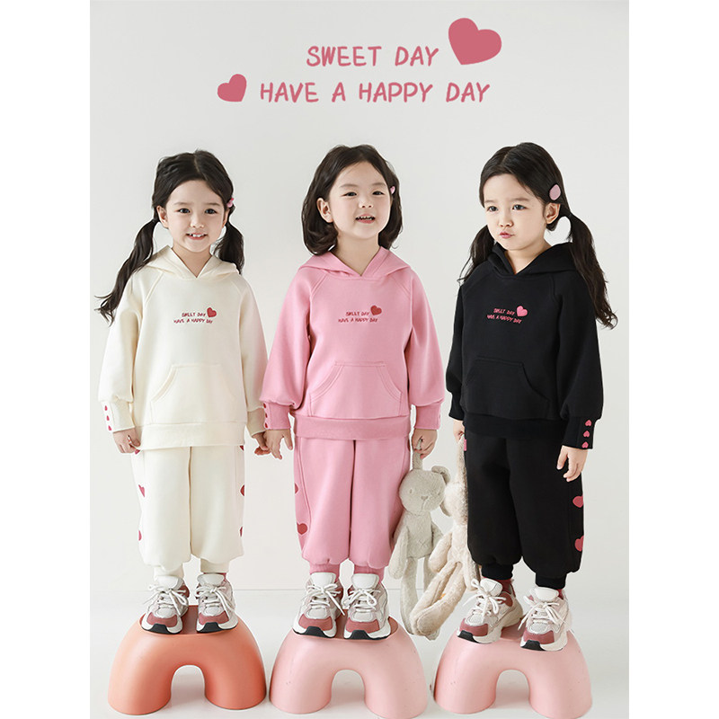 幼悠女童纯色爱心运动套装2025春秋防风休闲连帽卫衣卫裤两件套潮,童装/婴儿装/亲子装,儿童运动套装,淘宝优惠券,粉丝福利购,淘宝优惠卷