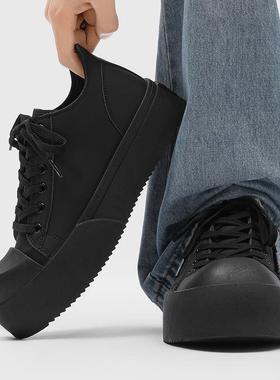 黑武士男鞋秋季2025新款厚底板鞋纯黑色休闲工作鞋小众翘头德比鞋