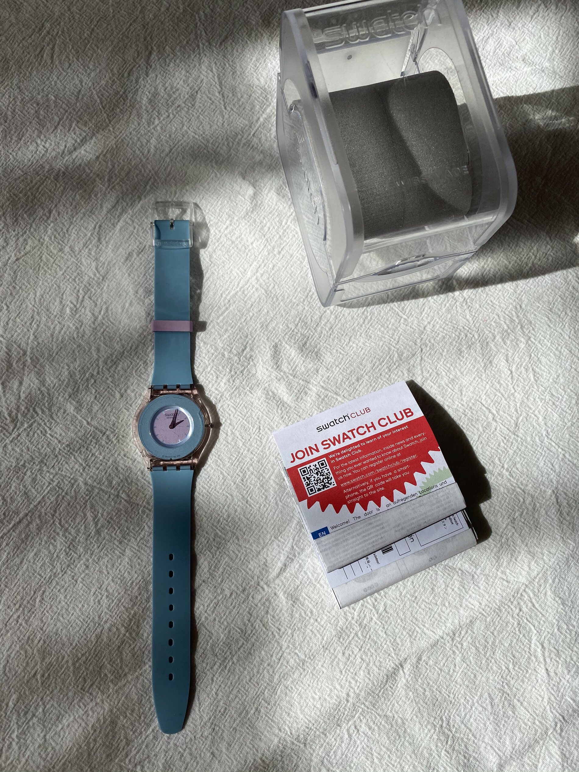 Bənövşəyi Swatch ultra nazik İsveçrə ikinci əl qol saatı