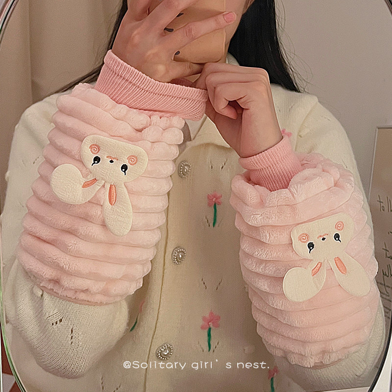 袖套女秋冬季2025新款办公室上班羽绒服护袖毛绒短款防脏手袖袖头