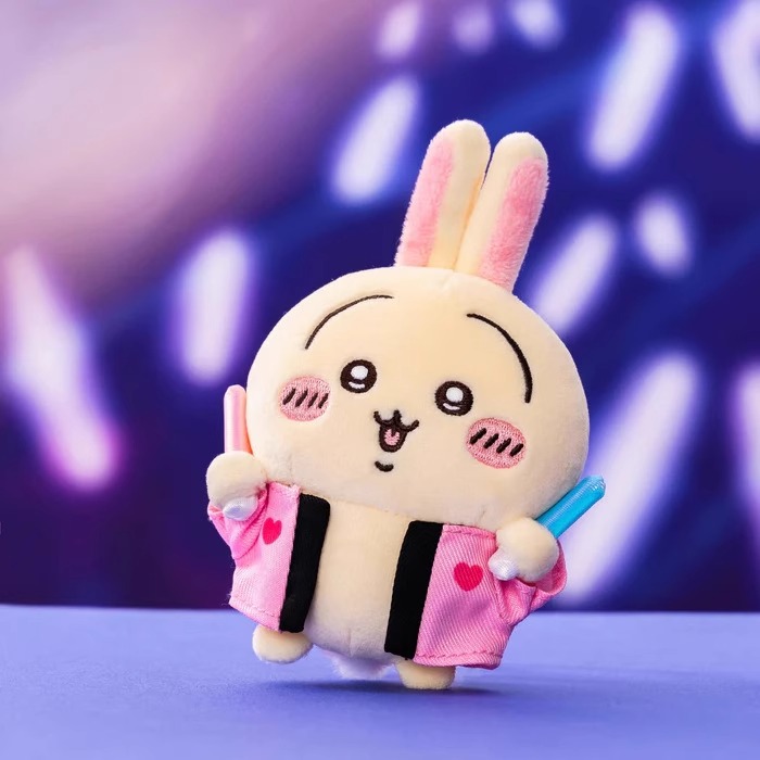 日系chiikawa挂件应援追星乌萨奇团扇小八吉伊卡哇毛绒公仔玩具