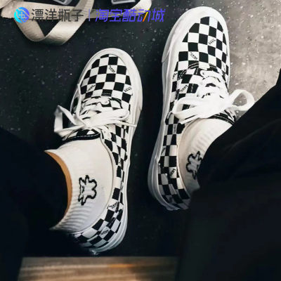 vans棋盘格低帮黑白板鞋