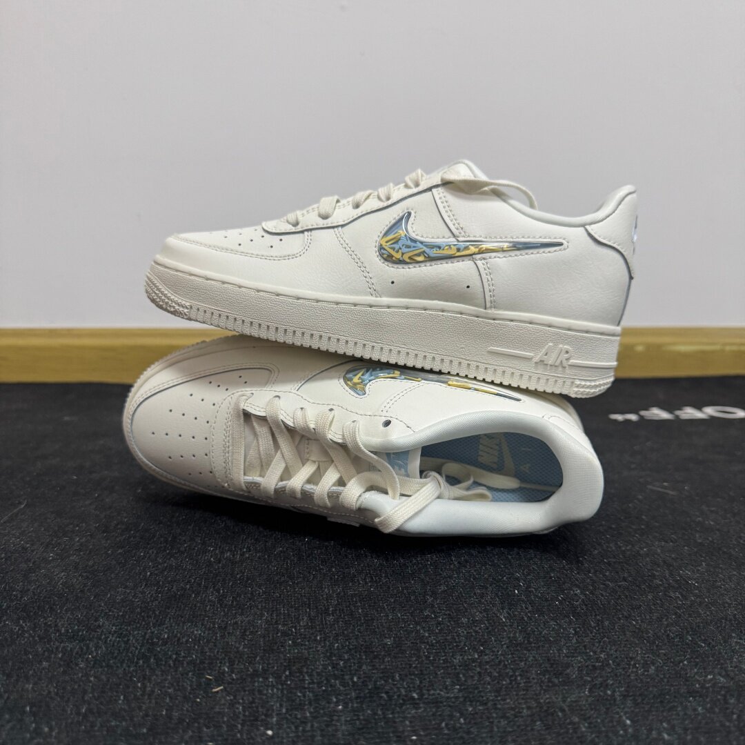 Nike耐克AF1经典低帮白色板鞋