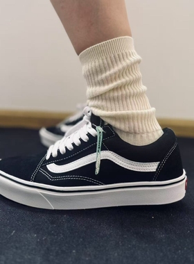 Vans Comfycush Old Skool 经典黑白超轻低帮运动休闲板鞋帆布鞋