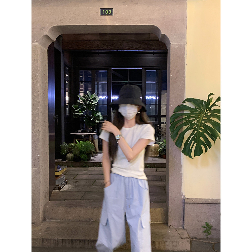 大小姐77 韩国进口面料自带呼吸感松弛舒服小短款圆领短袖夏季T恤