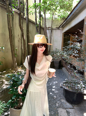 大小姐77 轻盈如雾挚爱仙气天丝荡荡领显瘦背心大裙摆半身裙套装