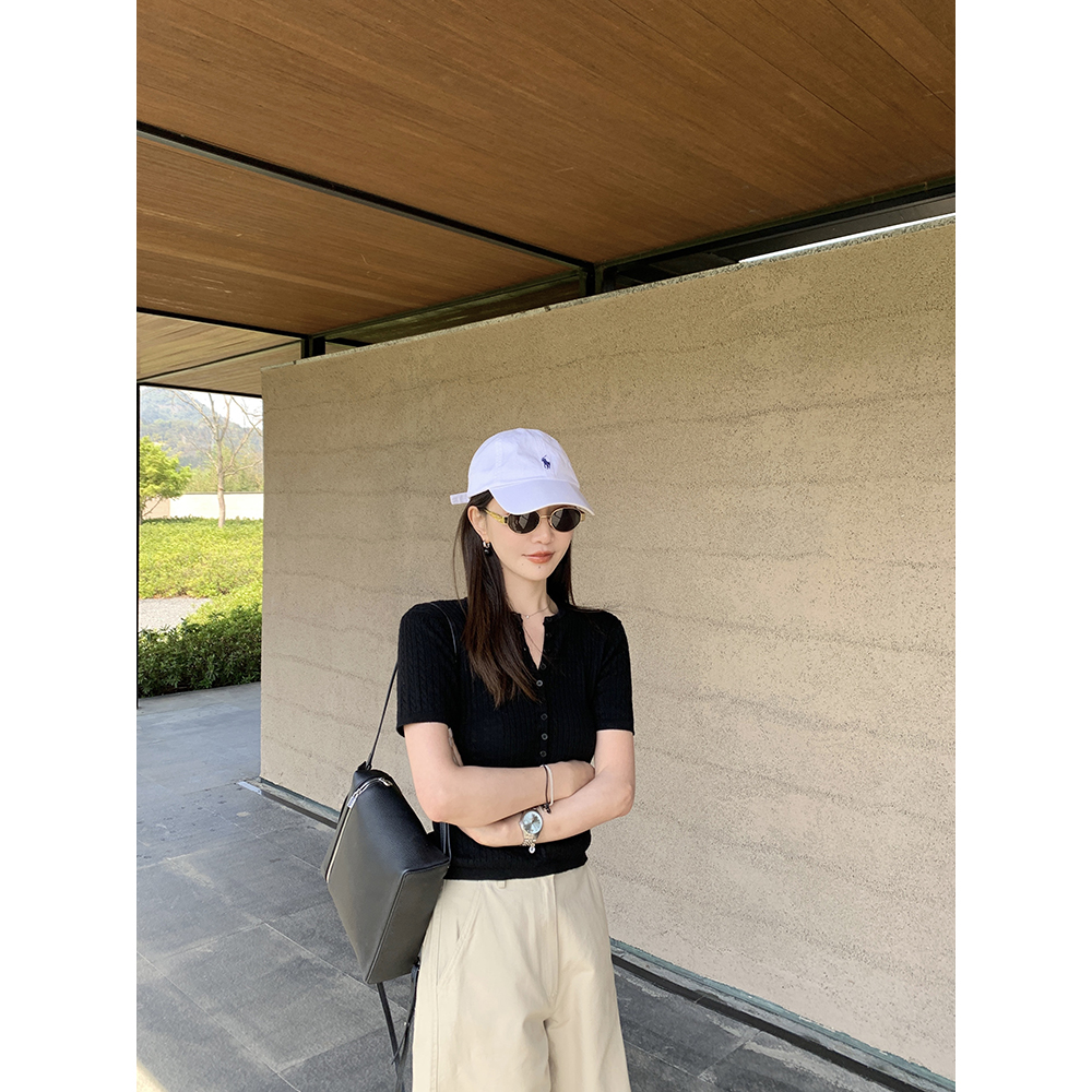 大小姐77 高智丝光羊毛混纺老钱感亨利针织夏日轻薄显瘦T恤上衣