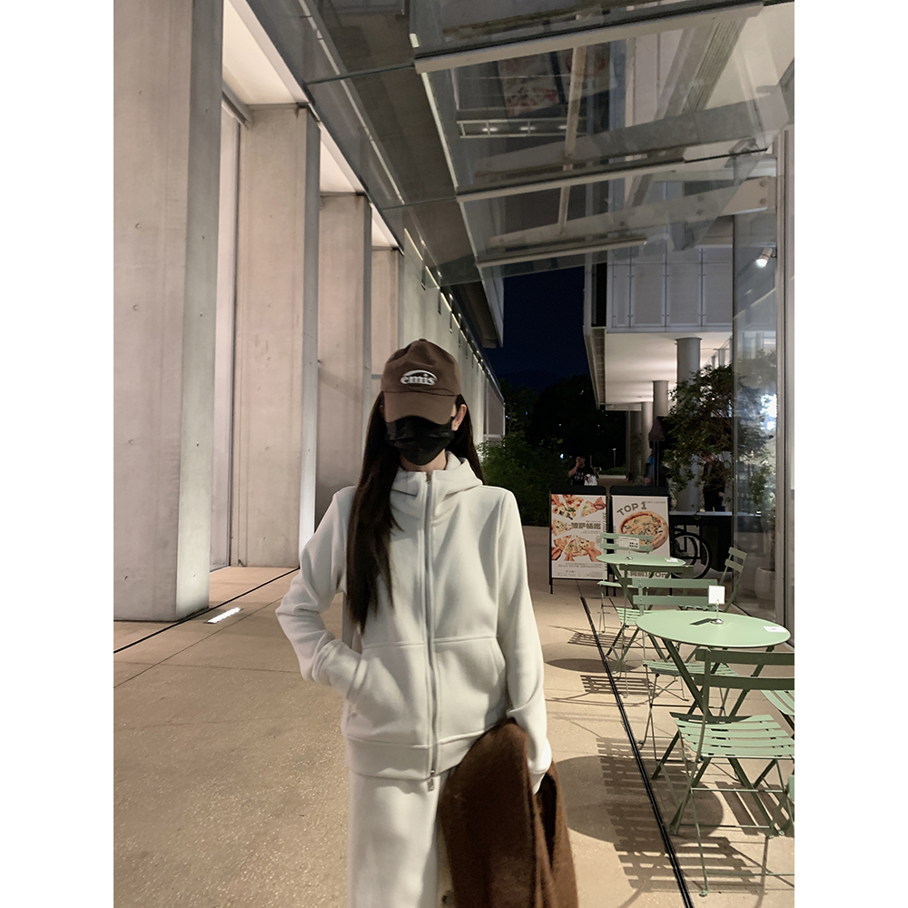 大小姐77连帽卫衣套装