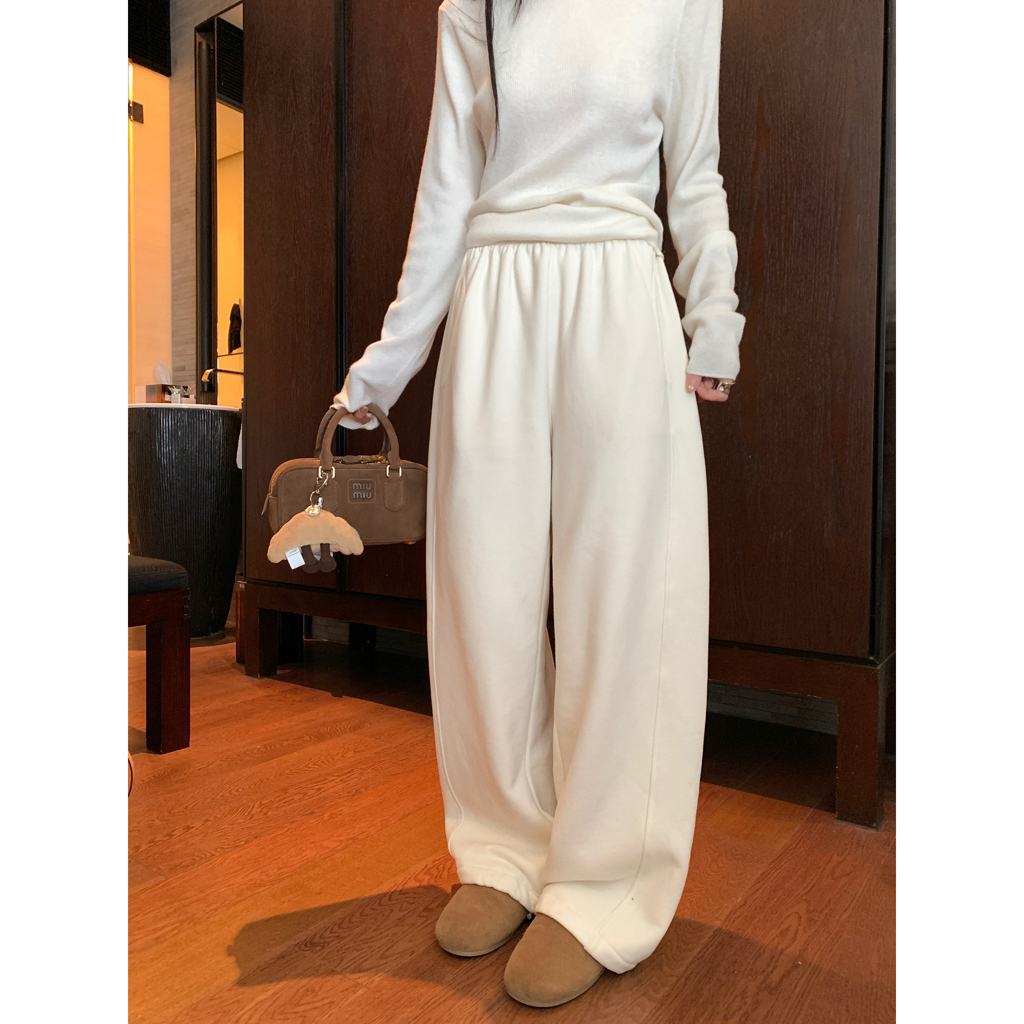 大小姐77 秋冬神裤！时髦好搭慵懒宽松阔腿加绒厚款高腰显瘦卫裤