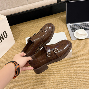 复古英伦风雕花真皮乐福鞋女2026春新款单鞋布洛克双扣百搭小皮鞋