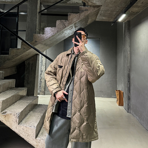 Mr.ye波浪纹绗线羽绒服男中长款90白鸭绒极简设计感羽绒大衣外套
