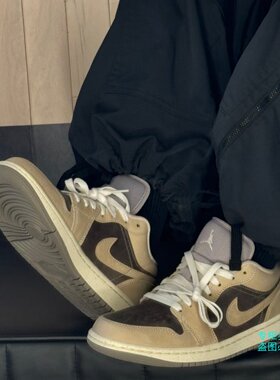 Nike耐克Air Jordan 1 AJ1女子低帮时尚百搭运动板鞋IB7011-001