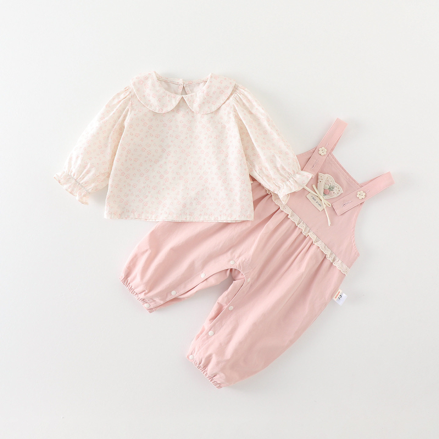 春季女童背带裤打底衫2026新款童装可爱内搭宝宝两件套裤子外出服