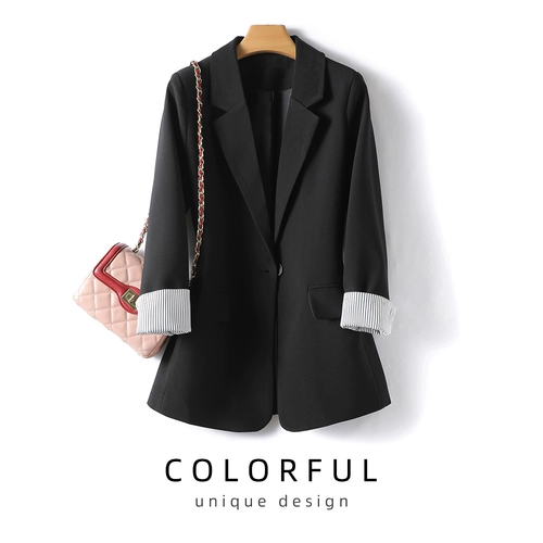 Небольшой осенний приталенный пиджак классического кроя для отдыха, подходит для подростков