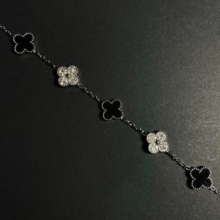 四叶草手链女轻奢高级小众设计花朵锆石百搭黑白熊猫情侣闺蜜饰品