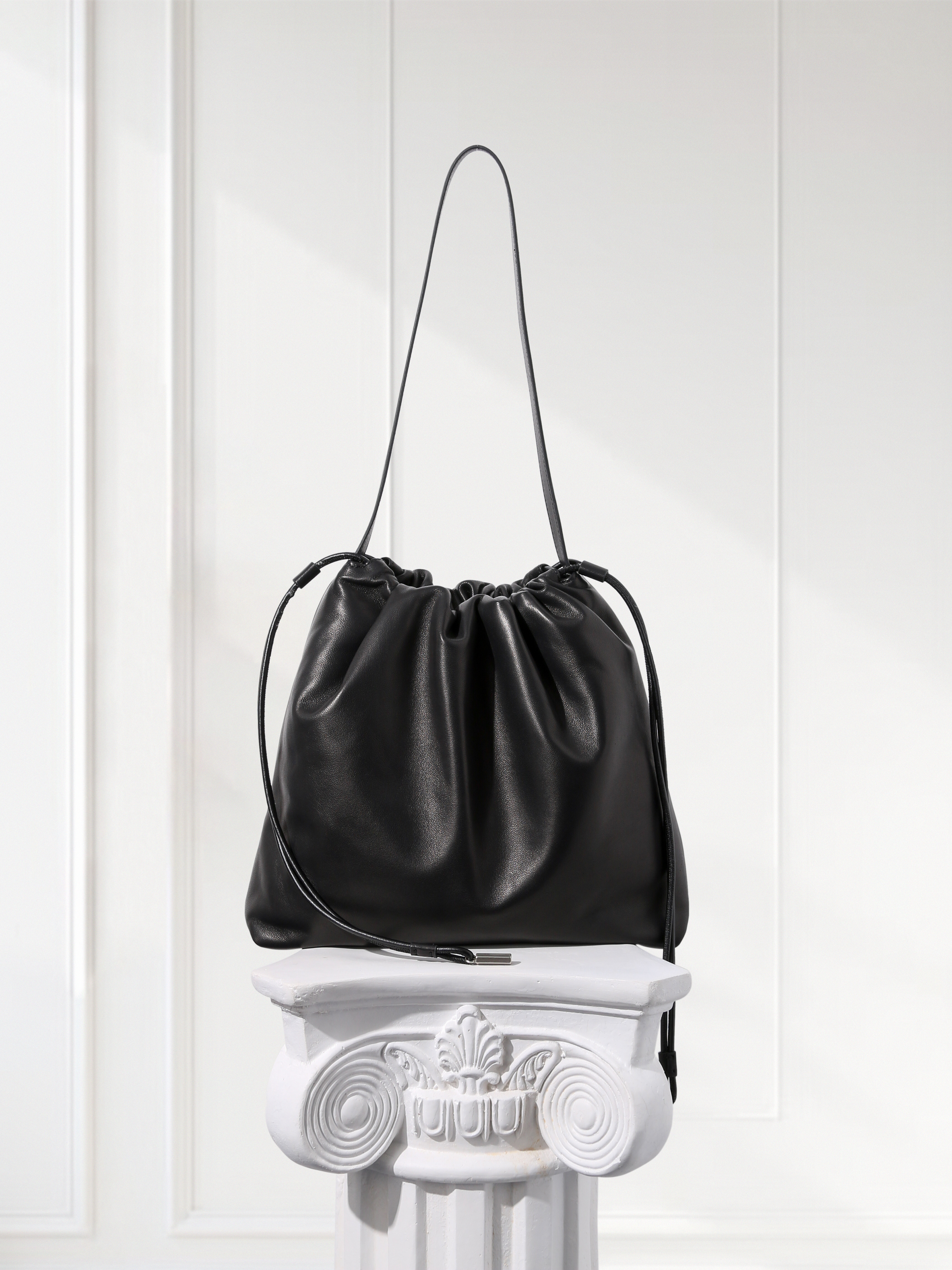 苯染羊皮女云朵包通勤包枕头包新款秋款百搭腋下包单肩包手提包