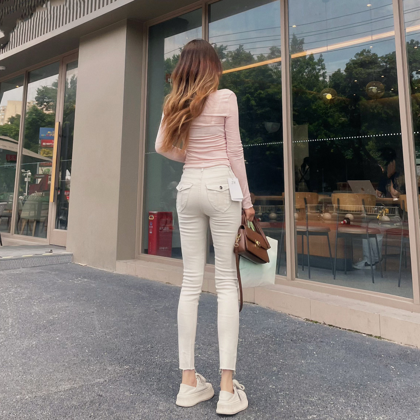 杏色九分小个子修身显瘦牛仔裤