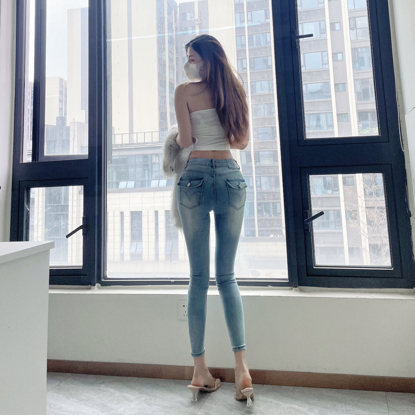 浅蓝韩版中腰牛仔裤女八九分裤紧身显瘦提臀辣妹小脚铅笔裤小个子