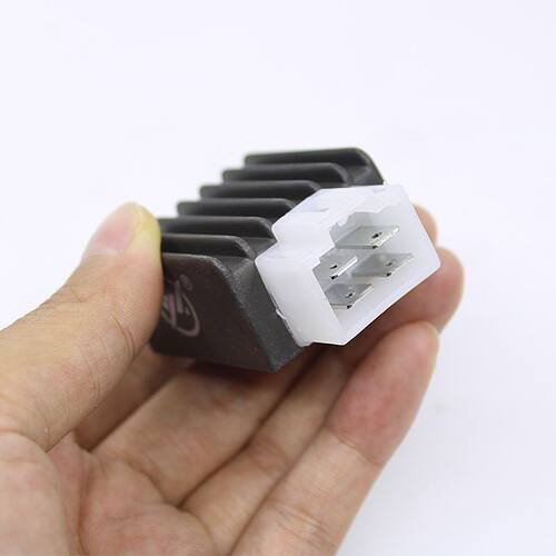 GY6 50 60 80豪迈光阳踏板助力摩托车四线稳压器充电器整流器
