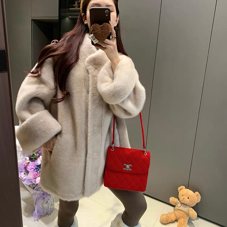 Double romance-主定制款立领宽松可爱宽松仿水貂质感大衣251579-