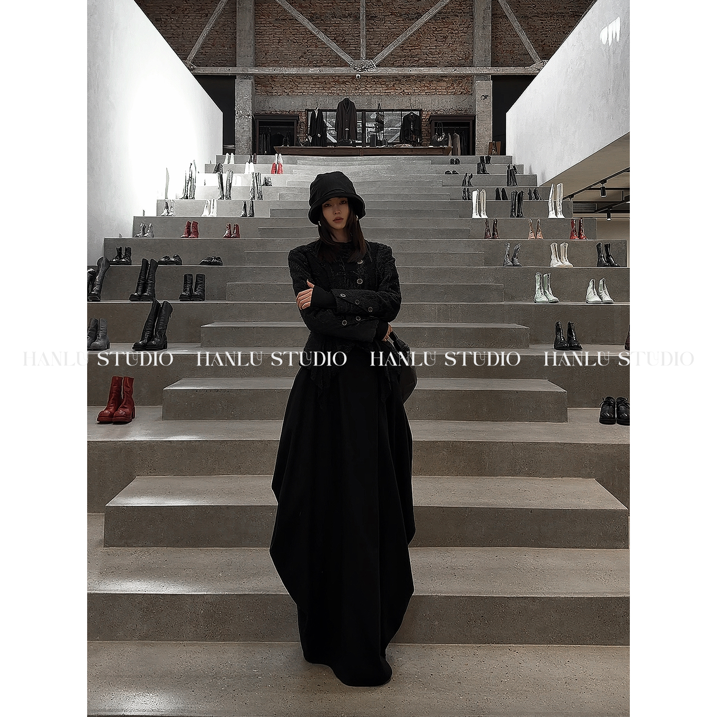 HANLU STUDIO品牌工匠先锋系列流动线条解构暗黑毛呢羊毛半身裙