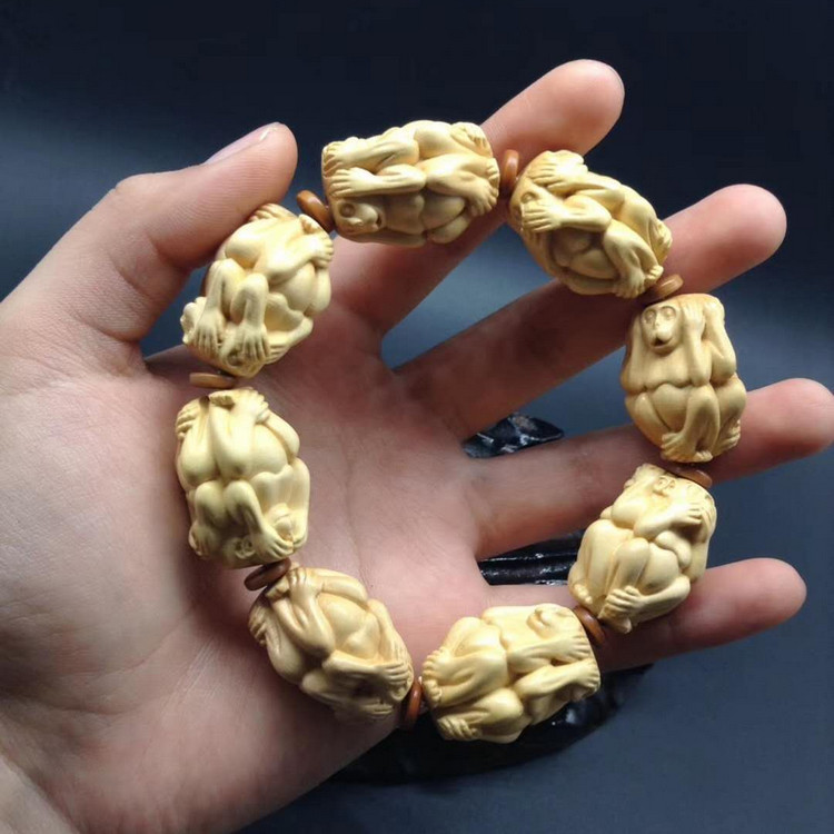 原色小叶黄杨木雕工艺品佛珠念珠手链挂饰:三不猴手串