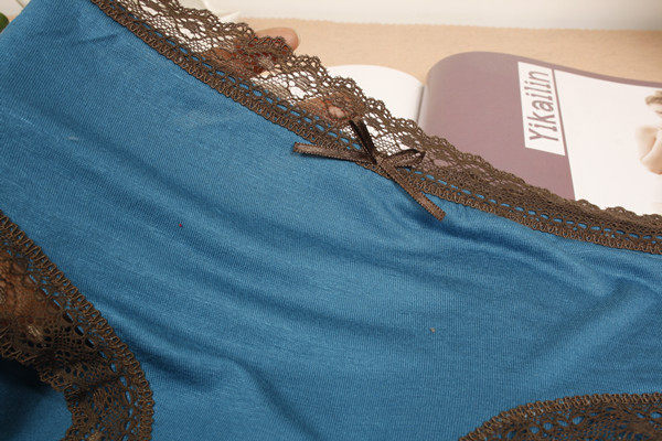 Slip Moyen-âge - Ref 643354 Image 4