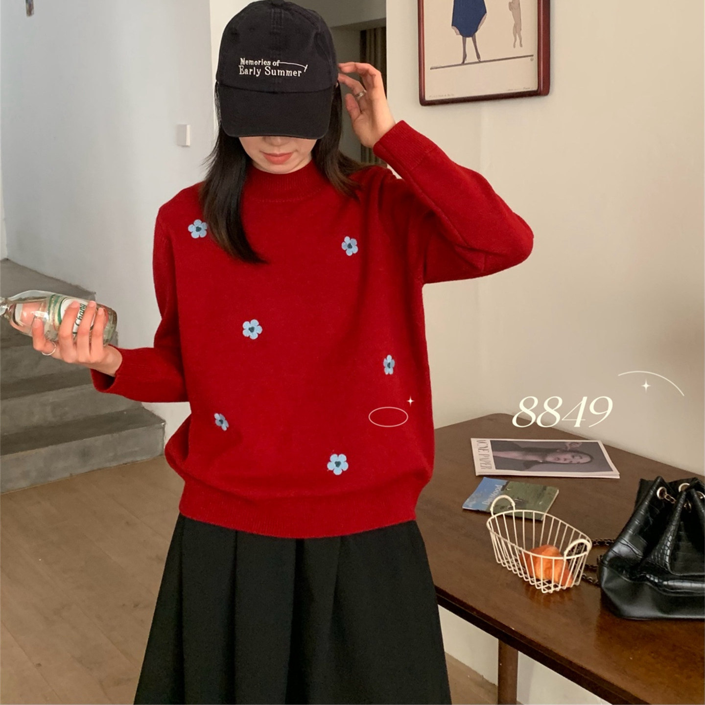 甜美可爱小花刺绣圆领套头毛衣女