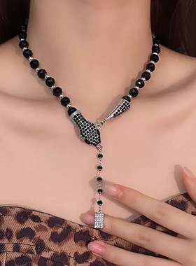 暗黑风极简黑色蛇形项链女轻奢