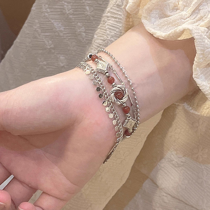 异域风苗疆少女手链高级感复古小众手串古装情侣多层玫瑰配饰饰品