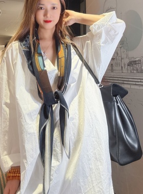 2025超火衬衫女高级感轻奢减龄洋气V领宽松bf慵懒风今年爆款女装