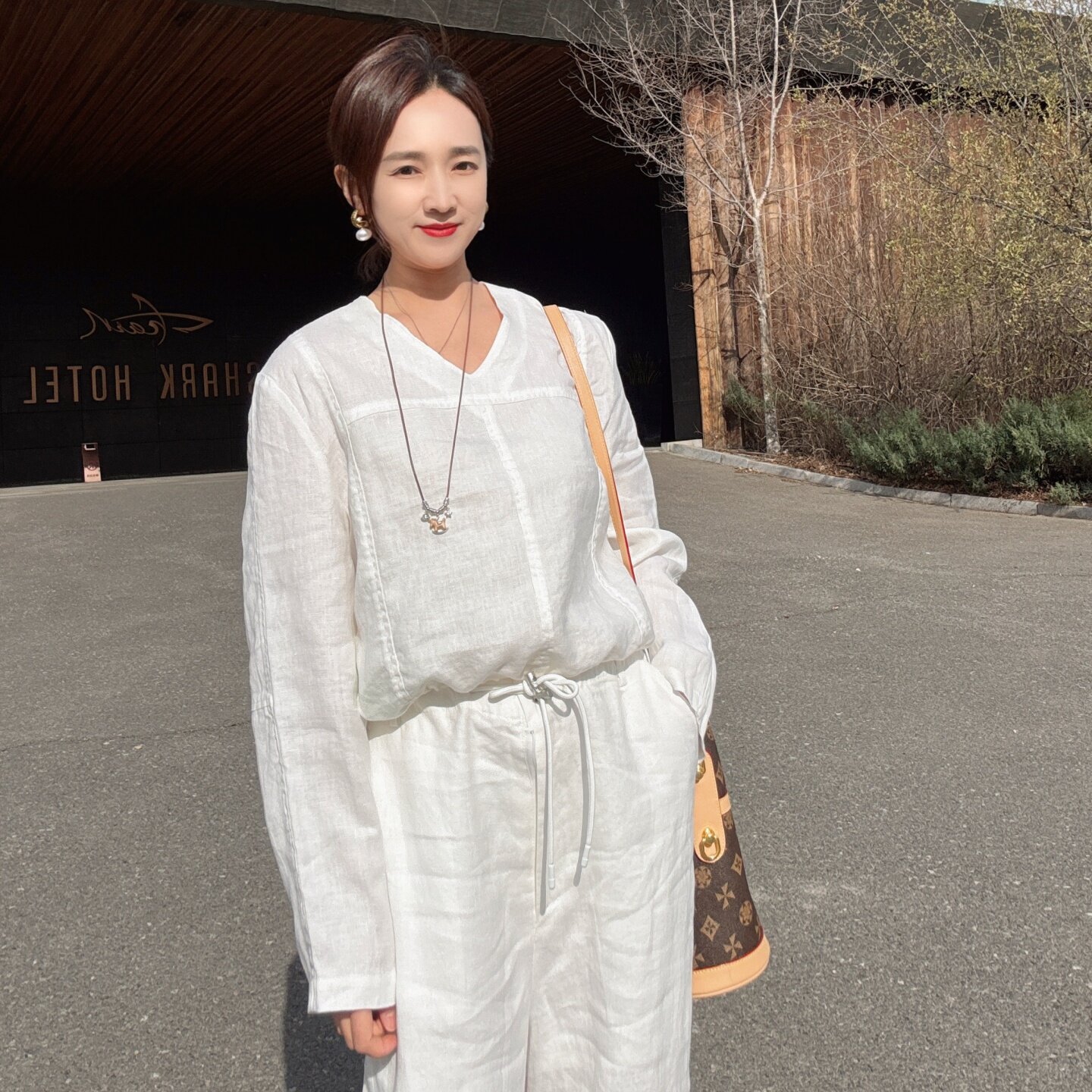 亚麻V领抽绳短外套女春夏秋薄款图片