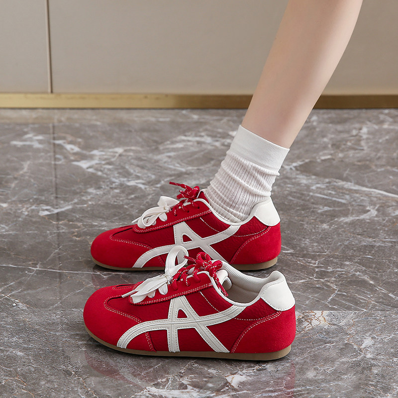 爆款德训鞋女款2026春季新款平底百搭阿甘鞋板鞋轻便休闲运动鞋子,女鞋,德训鞋,淘宝优惠券,粉丝福利购,淘宝优惠卷