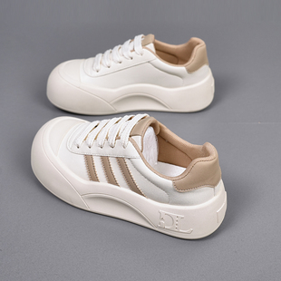 女鞋三条杠真皮小白鞋秋季爆款学生板鞋大码41运动休闲包头面包底