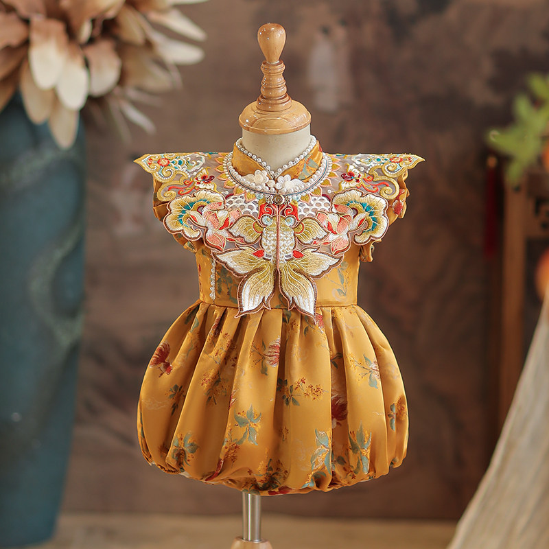 周岁女宝宝礼服新中式唐装生日抓周婴儿百天包屁服夏季飞飞袖高端