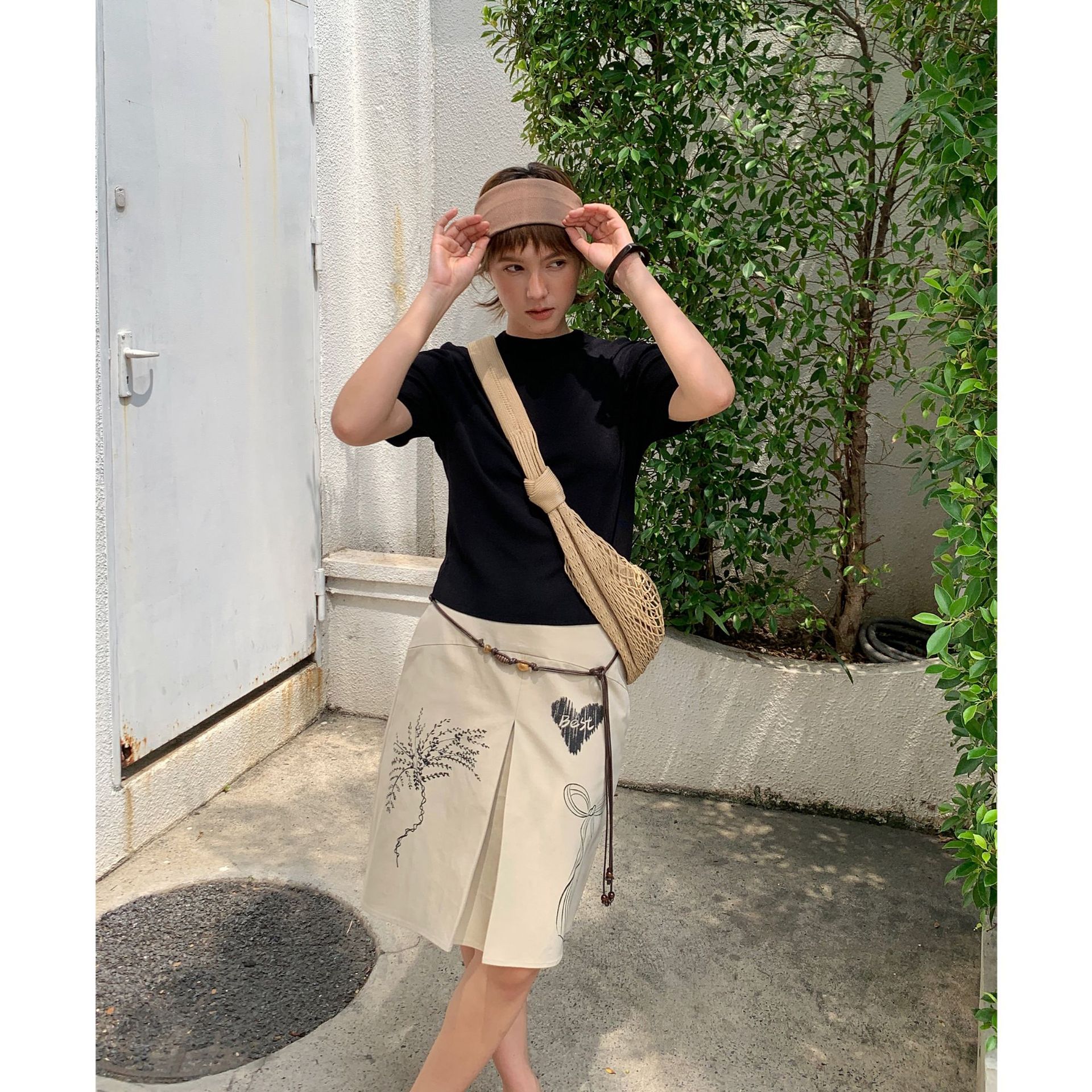 HXL 夏威夷风涂鸦半身裙女夏季设计感压褶显瘦a字短裙子
